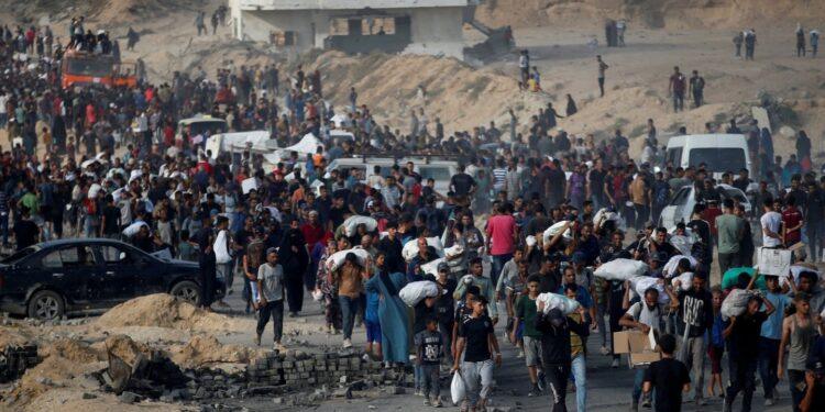 حماس تشترط ضمانات مكتوبة لوقف العدوان ونتنياهو لا يستبعد اتفاقًا جزئيًا