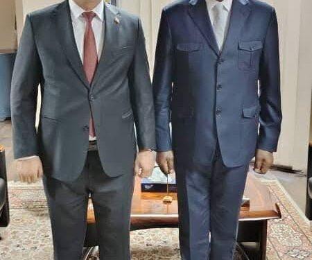 سفير تاجيكستان بمصر يلتقى مع سفير جمهورية جنوب أفريقيا بالقاهرة