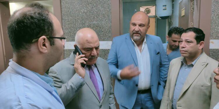 محافظ القليوبية يستعين بالدكتور إبراهيم كامل خبير التجميل والحروق للاطمئنان على مصاب حريق الشدية ببنها