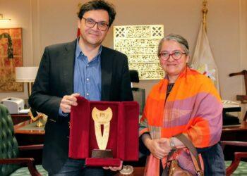 المجلس القومي للمرأة يهنئ الدكتورة رشا صالح لتوليها إدارة المركز القومي للترجمة