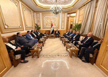 السفير العراقي يستقبل رجال الأعمال والمستثمرين العراقيين في مصر