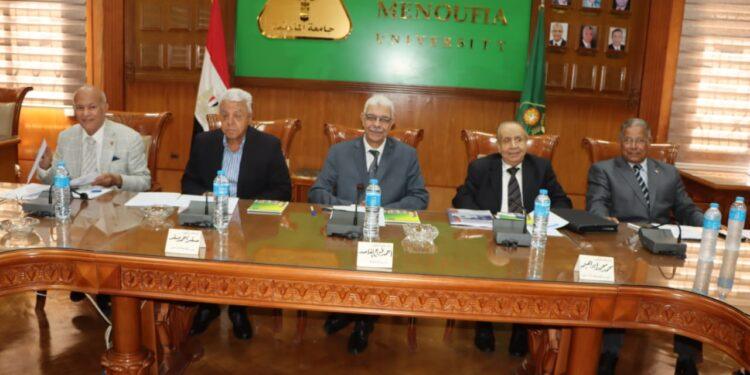 برئاسة القاصد..اللجنة العليا لتحديث الخطة الاستراتيجية لجامعة المنوفية ٢٠٢٥/ ٢٠٣٠ تناقش مقترح تحديث الخطة تماشيا مع الاستراتيجية الوطنية للتعليم العالى ورؤية مصر ٢٠٣٠