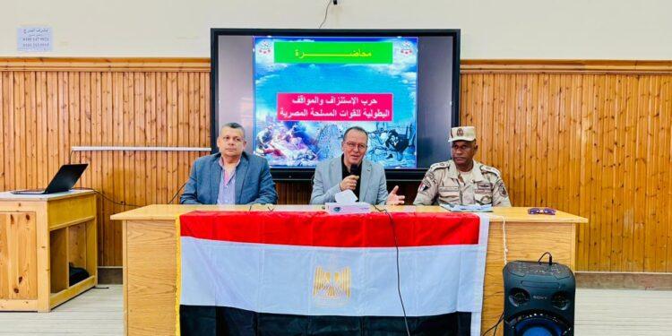 رئيس جامعة الدلتا التكنولوجية يتفقد فعاليات دورة التربية العسكرية رقم (٤٩) لطلاب الجامعة