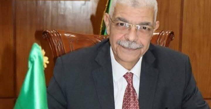 رئيس جامعة المنوفية يصدر قرارا بتجديد ندب الدكتور صلاح حجازى عميدا لكلية طب الأسنان