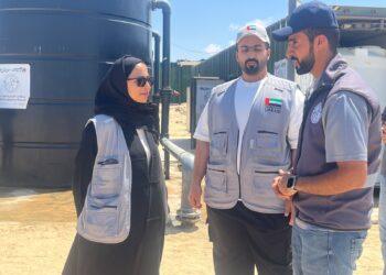 (بالصور) من الحدود المصرية إلى قطاع غزة..وكالة الإمارات للمساعدات الدولية تطلق خط مياة بقدرة ٢ مليون جالون يوميا