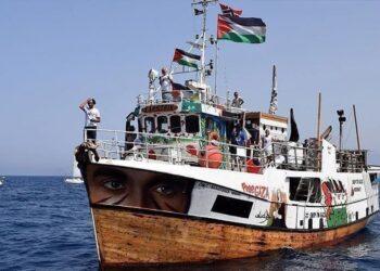 أسطول عالمي ينطلق من برشلونة لكسر حصار غزة: عشرات الدول تشارك