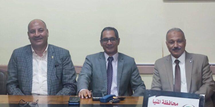 وكيل وزارة التربية والتعليم بالمنيا صابر زيان يترأس لجنة المقابلات الشخصية للوظائف الإشرافية