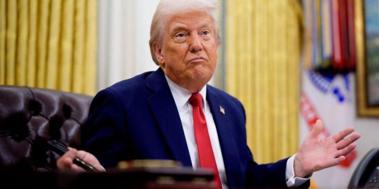 علياء الهواري تكتب :ترامب يرسم شرقًا أوسط جديدًا: بين أوهام السلام وعودة الانتداب البريطاني بوجه أمريكي