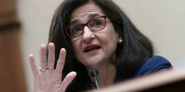 تعيين مصرية مستشارة لرئيس وزراء بريطانيا.. فمن هي؟