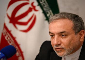 عراقجي: مستعدون لاتفاق يشمل قيودا على التخصيب مقابل رفع العقوبات