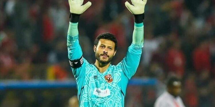 ناد سعودي يضع نجم الأهلي المصري محمد الشناوي ضمن حساباته في صفقة تبادلية مثيرة