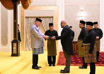 تقديم أوراق اعتماد سفير مصر الجديد لدى ماليزيا