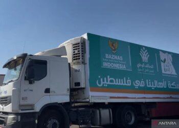 إندونيسيا ترسل 10 شاحنات تحمل 15 ألف طرد مساعدات لغزة عبر مصر