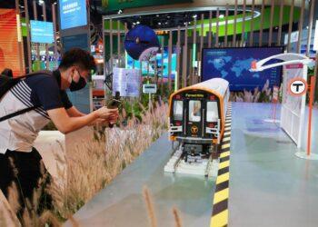 8.2 في المائة نموا في تجارة الخدمات بالصين خلال الأشهر السبعة الأولى من العام الجاري