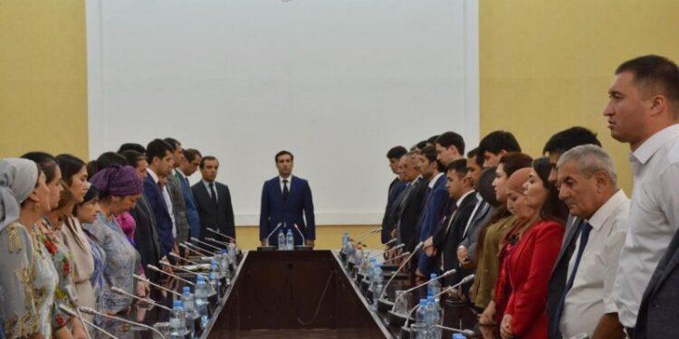 الاستقلال مصدر فخر وازدهار للطاجيك. أُقيم احتفال بهذه المناسبة في المركز الوطني لبراءات الاختراع والمعلومات.