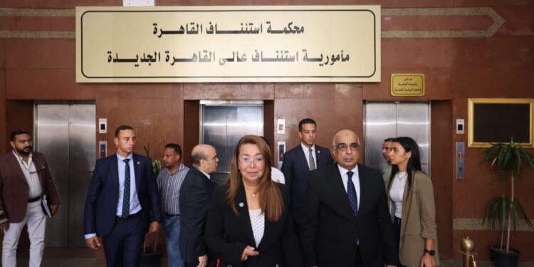 وزير العدل والمديرة التنفيذية لمكتب الأمم المتحدة المعني بالمخدرات والجريمة يفتتحان الغرف المؤمَّنة المخصَّصة للمرأة ضَحية العنف في محكمة القاهرة الجديدة