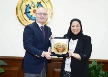 سفير التشيك فى مصر يلتقى برئيسة أكاديمية البحث العلمي