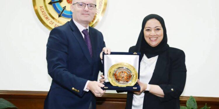 سفير التشيك فى مصر يلتقى برئيسة أكاديمية البحث العلمي