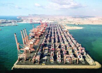 الميزان التجاري لسلطنة عُمان يسجل فائضًا بأكثر من 3 مليارات ريال عُماني