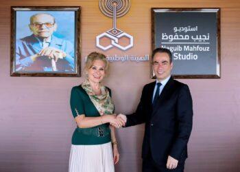 سفيرة المكسيك بمصر تلتقى مع رئيس الهيئة الوطنية للإعلام،