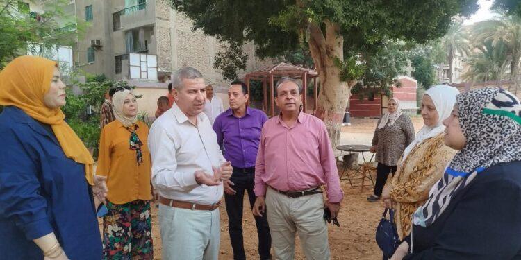 استعدادا لبداية العام الدراسي الجديد محمد رمضان وكيل اول تعليم الشرقية يواصل جولاته الميدانية لمتابعة الانتهاء من جاهزية المدراس لاستقبال العام الدراسي