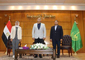 محافظ القليوبية يترأس اجتماع المجلس التنفيذي لمناقشة خطة المحافظة والمشروعات الجاري تنفيذها