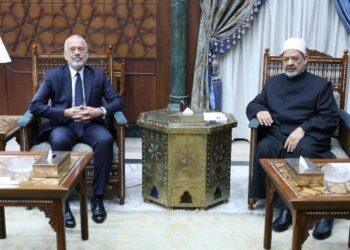 شيخ الأزهر يستقبل السفير اليوناني لدى القاهرة