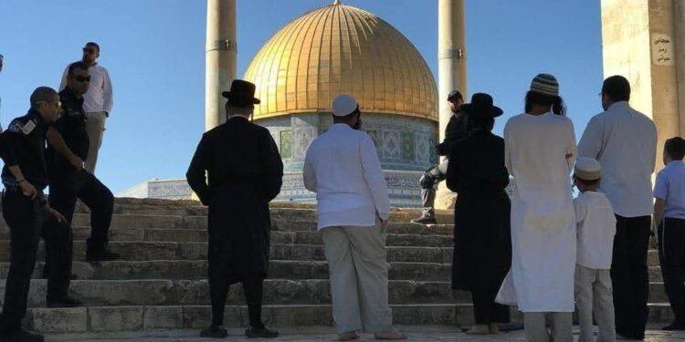 دولة جديدة تنقل سفارتها إلى القدس وتثير جدلاً دولياً