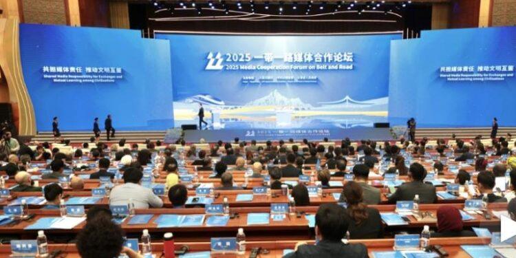 مدينة كونمينغ تحتضن منتدى “الحزام والطريق” للتعاون الإعلامي 2025