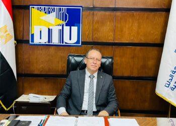 رئيس جامعة الدلتا التكنولوجية يرحب بالطلاب الجدد ويهنئ جميع منتسبى الجامعة ببداية العام الدراسي الجديد