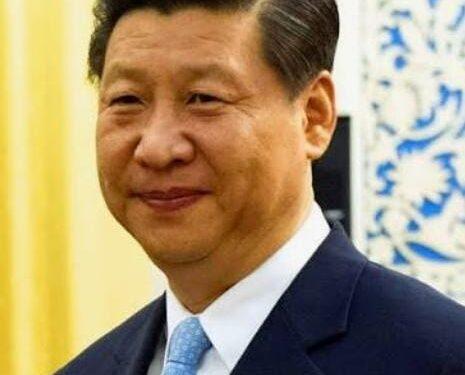 شي جين بينغ يلتقي بممثلين من جميع المجموعات العرقية والقطاعات في شينجيانغ