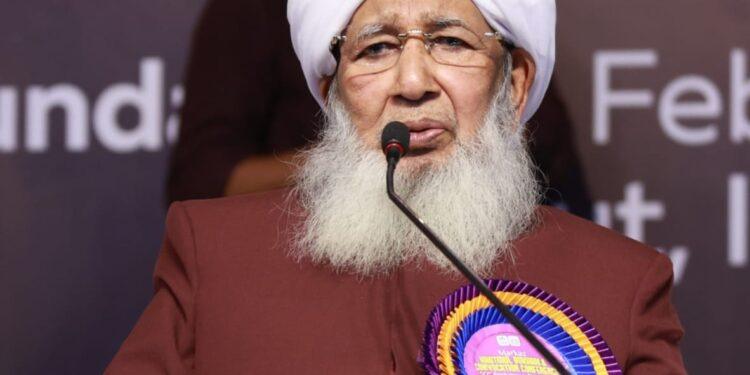 مفتي الديار الهندية يوجّه نداءً عاجلًا لقادة العالم: أوقفوا الحرب وابحثوا عن السلام العادل