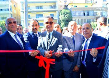 وزير التموين ومدير جهاز مستقبل مصر ومحافط القاهرة ورئيس جهاز تنمية المشروعات يفتتحون أول ثلاثة فروع مطوّرة للمجمعات الاستهلاكية بالعلامة التجارية الموحدة “كاري أون”