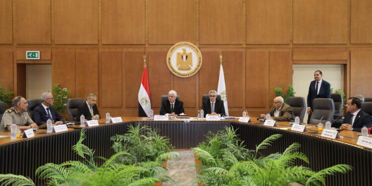 الدكتور .أيمن عاشور وزير التعليم العالي يترأس اجتماع المجلس الأعلى للجامعات بالعاصمة الإدارية الجديدة