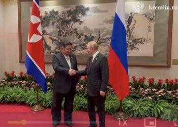 بوتين يلتقي كيم في بكين: روسيا لن تنسى أبدا مشاركة بلادكم في مكافحة النازية( فيديو )