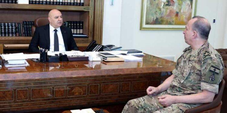 رئيس لبنان يطالب الجيش بالتصدي لأي توغل إسرائيلي