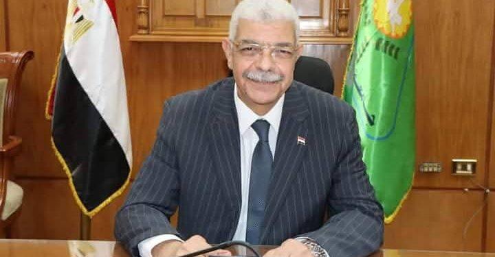 رئيس جامعة المنوفية يهنئ الدكتور خالد العناني على انتخابه مديراً عاماً لليونسكو تتويجا لدور مصر الريادى على الساحة العالمية