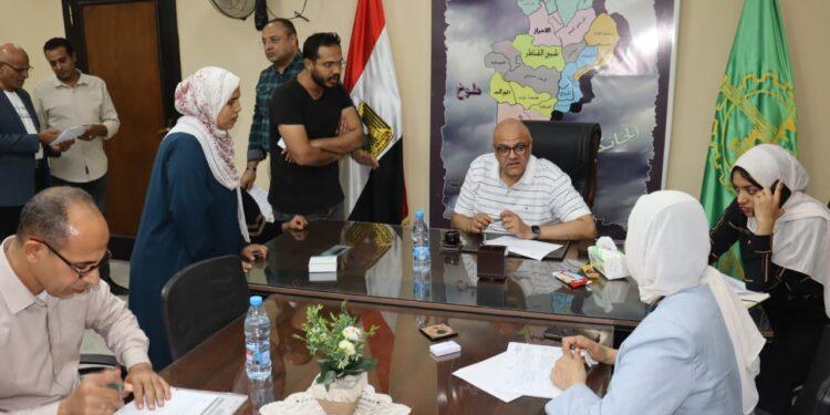 محافظ القليوبية يعقد اللقاء الجماهيري بشبين القناطر لحل مشكلات المواطنين بمدن شبين القناطر والخانكة والخصوص