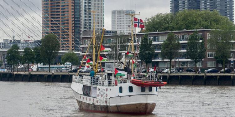 منصة “إكس” تغلق حساب “الأسطول العالمي للصمود”