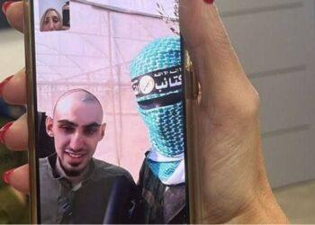 تقرير عبري: الرهائن اتصلوا بعائلاتهم عبر شرائح هاتف إسرائيلية خصصت للتجسس