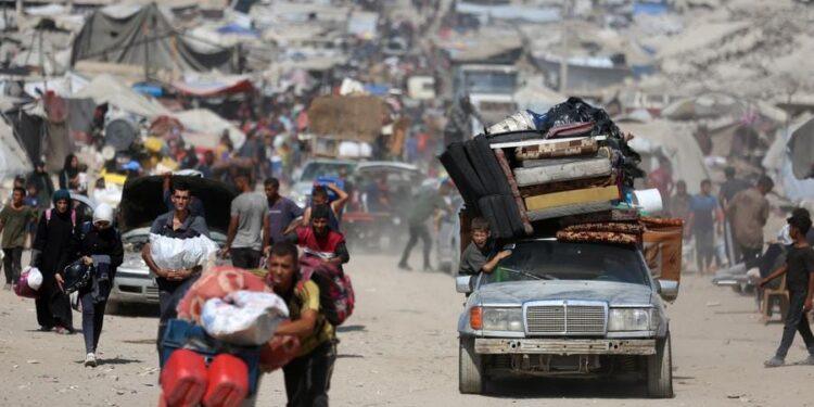 شينخوا : دموع وفرح وقلق .. مشاعر مختلطة لدى سكان غزة بعد الإعلان عن اتفاق وقف إطلاق النار