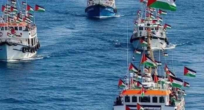 توتر في عرض البحر: سفن غامضة تقترب من قافلة المساعدات المتجهة إلى غزة