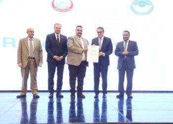 ” مستشفى ١٥ مايو ” نجاح جديد بمجهودات إدارة الجودة تم تكريمهم من ضمن ، تطبيق مبادرة «المستشفيات الصديقة لسلامة المرضى» منظمة الصحة العالمية