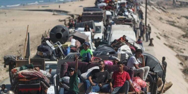 وزير الخارجية الألماني يصل تل أبيب ويدعو لتسوية سياسية شاملة تنهي حرب غزة