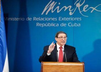 كوبا تدعو إلى تعبئة دولية للدفاع عن السيادة الفنزويلية