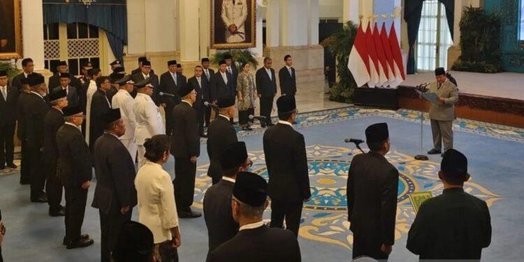 بينهم سفير إندونيسيا الجديد فى مصر…عشرة سفراء جدد يؤدون اليمين الدستوري امام الرئيس الإندونيسي برابوو
