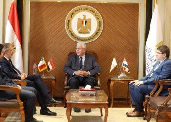 وزير التعليم العالي يستقبل السفير الإيطالي بالقاهرة