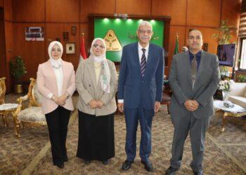 رئيس جامعة المنوفية يصدر قرارين بتعيين وتكليف وكيلين لكلية التربية للطفولة المبكرة
