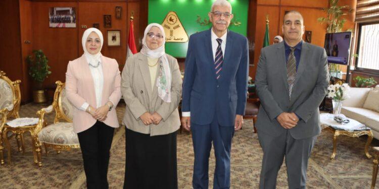 رئيس جامعة المنوفية يصدر قرارين بتعيين وتكليف وكيلين لكلية التربية للطفولة المبكرة