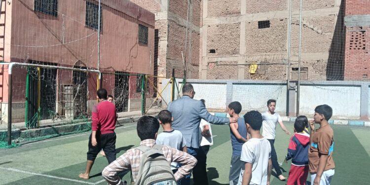 الفرماوى.. يتابع مراكز الشباب إدارة طوخ ويحيل المقصرين للشئون القانونية للتحقيق.